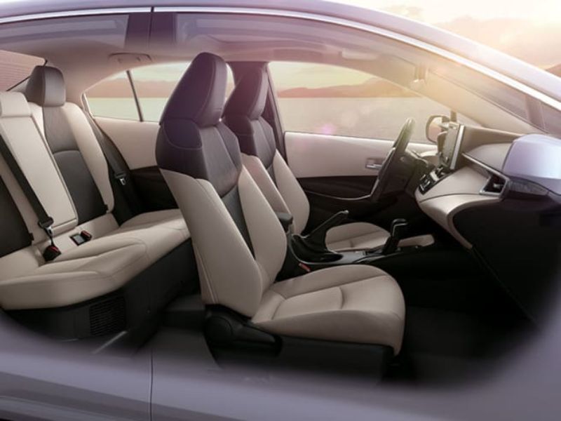 سيارة كورولا