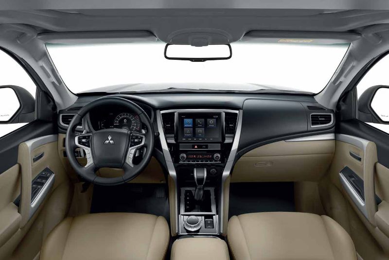 ميتسوبيشي مونتيرو