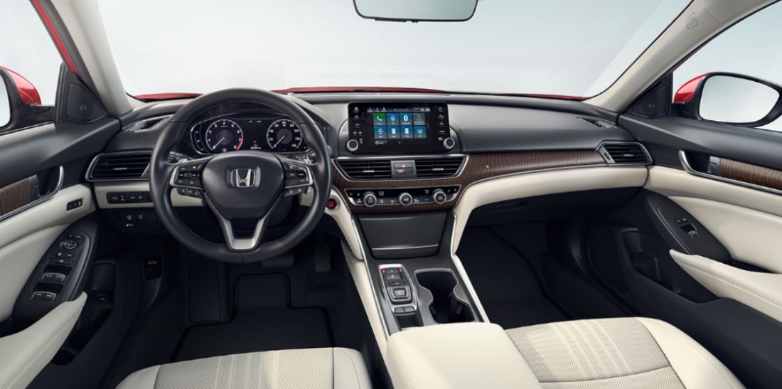 سيارات من الداخل