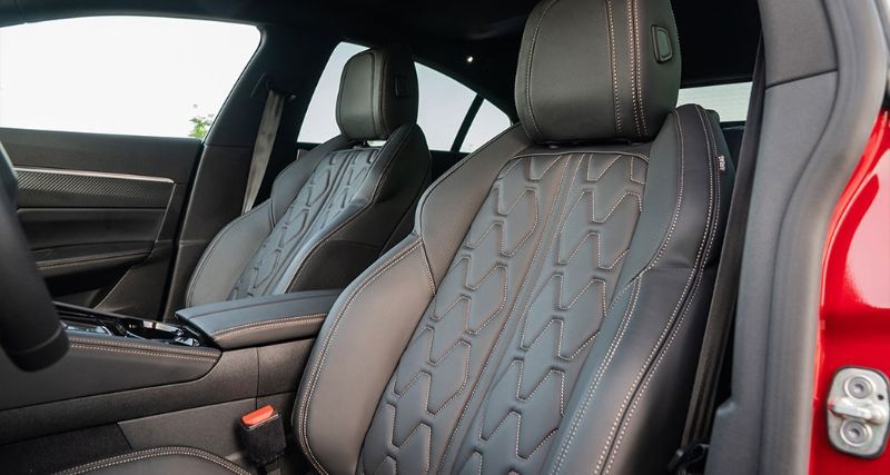 سيارة البيجو