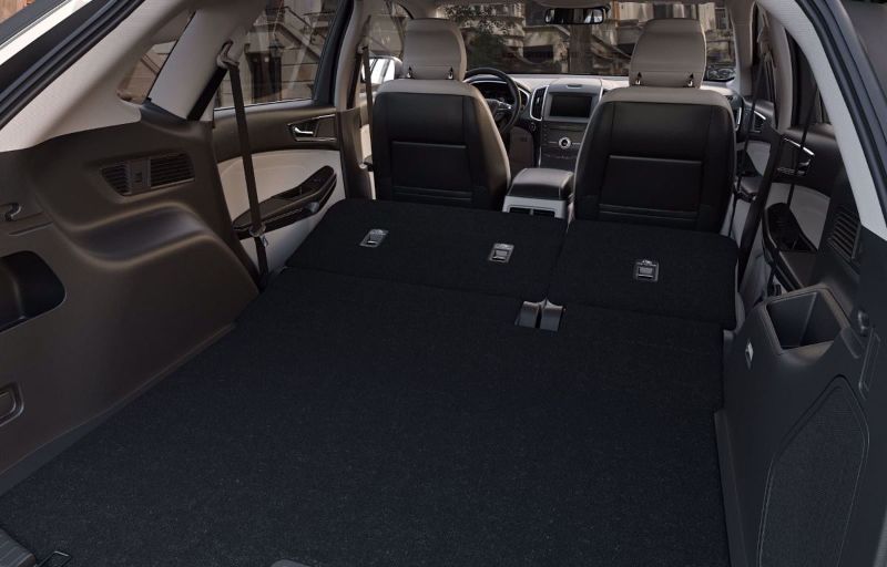 السيارة فورد