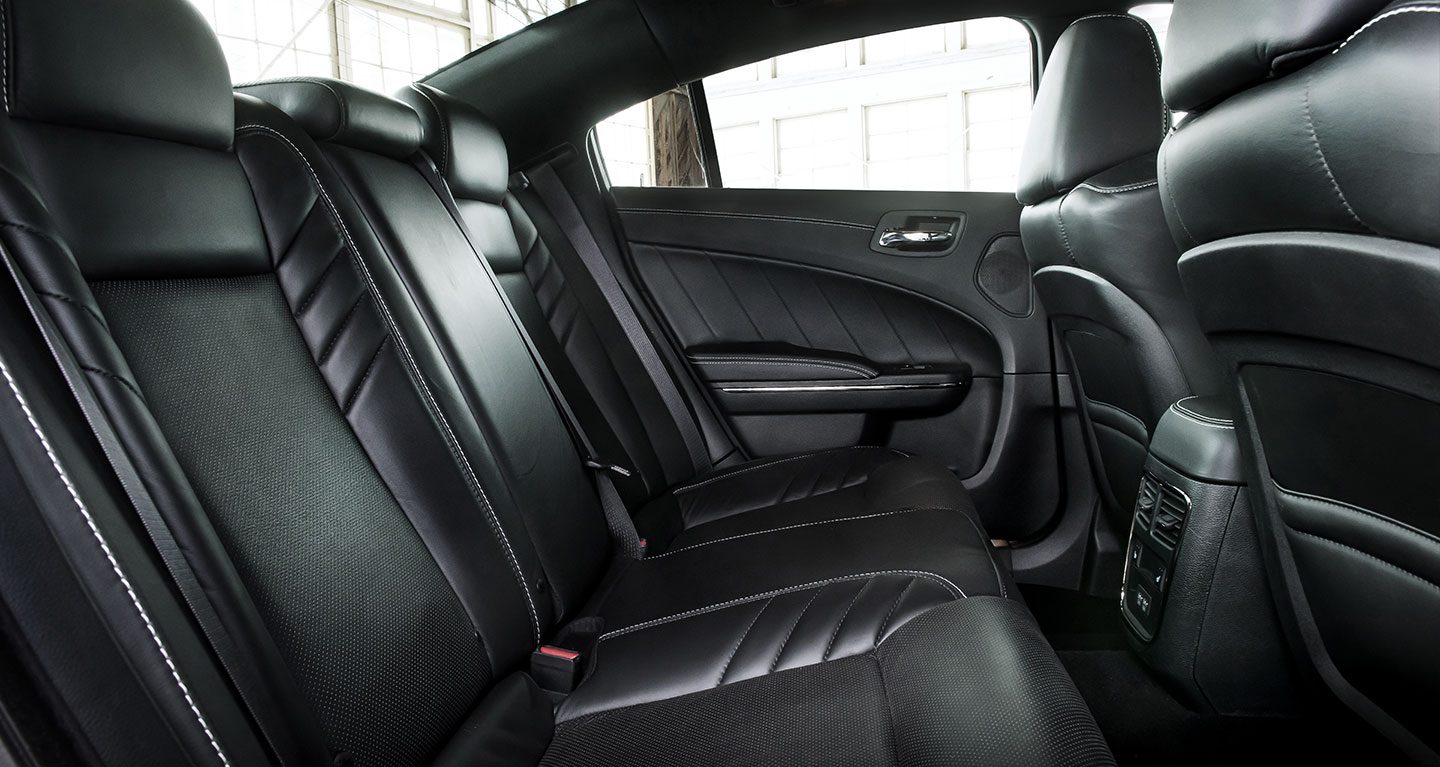 سيارة دودج تشارجر