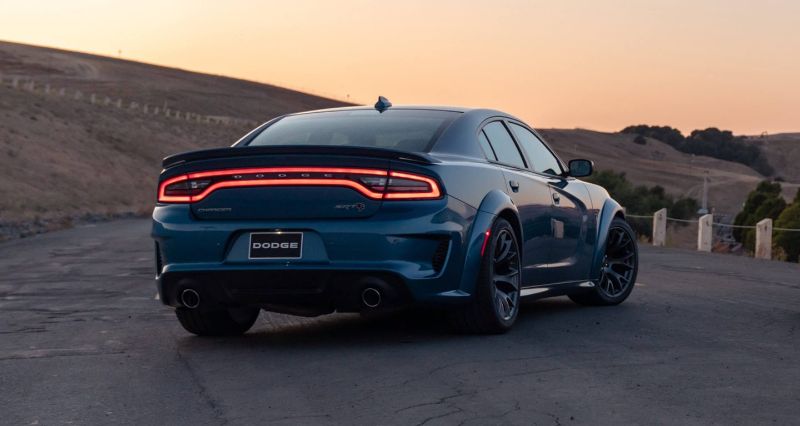 سيارات دودج تشارجر