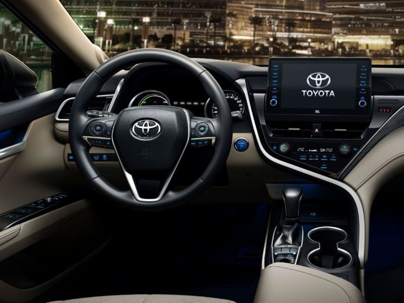 سيارة الكامري