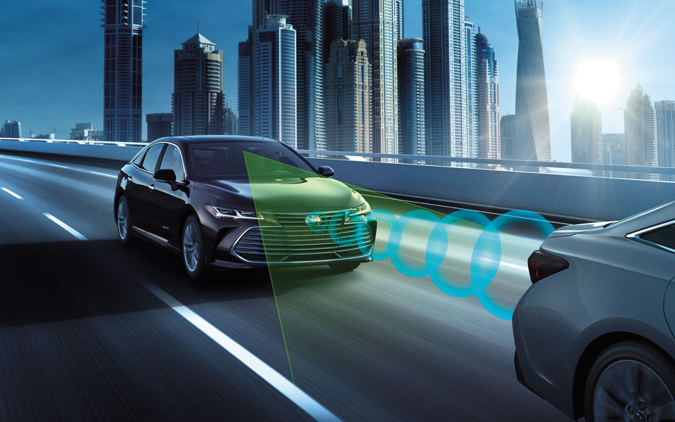 داخلية تويوتا افالون