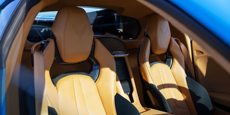 سيارة كورفت