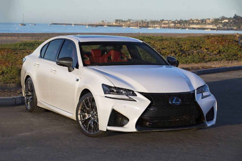 سيارة رياضيه