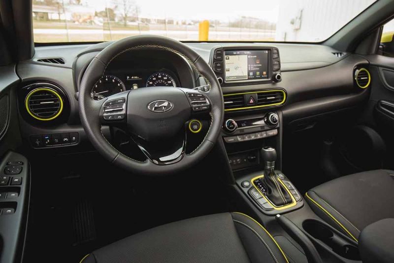 هيونداي كونا من الداخل