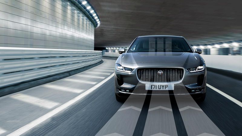 سيارة جاكوار