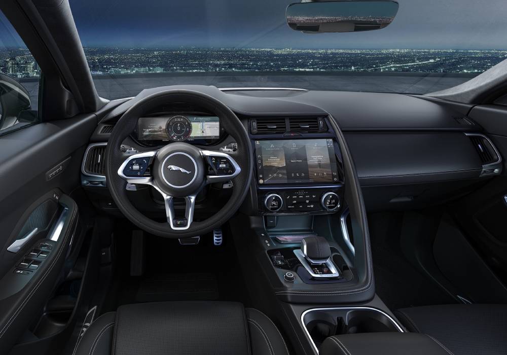 جاكوار e-pace
