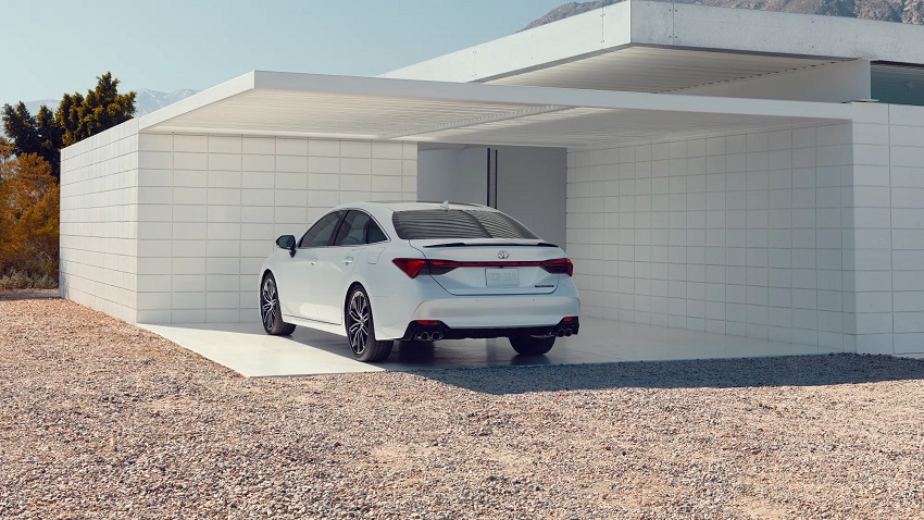 تويوتا افالون