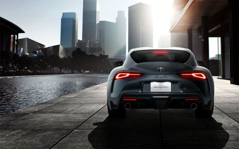 تويوتا سوبرا