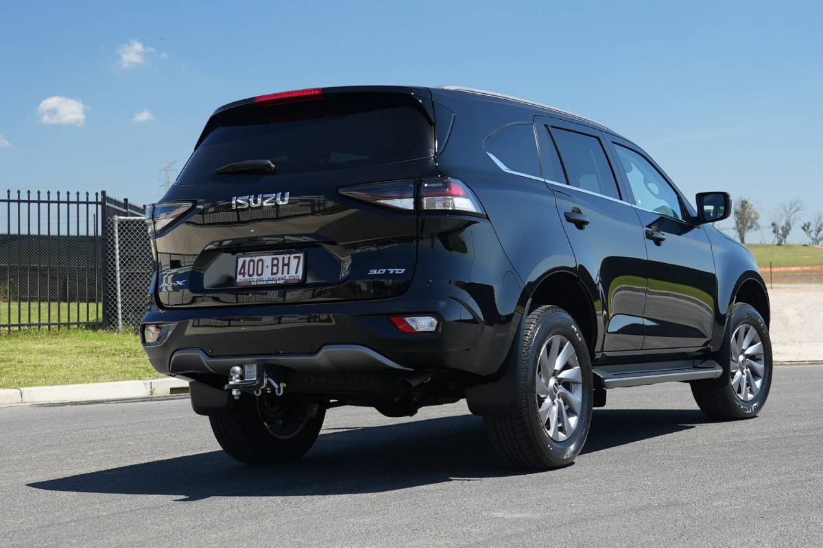 جيب ايسوزو 2022