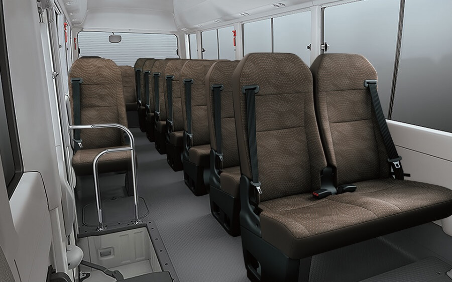 باص تويوتا كوستر