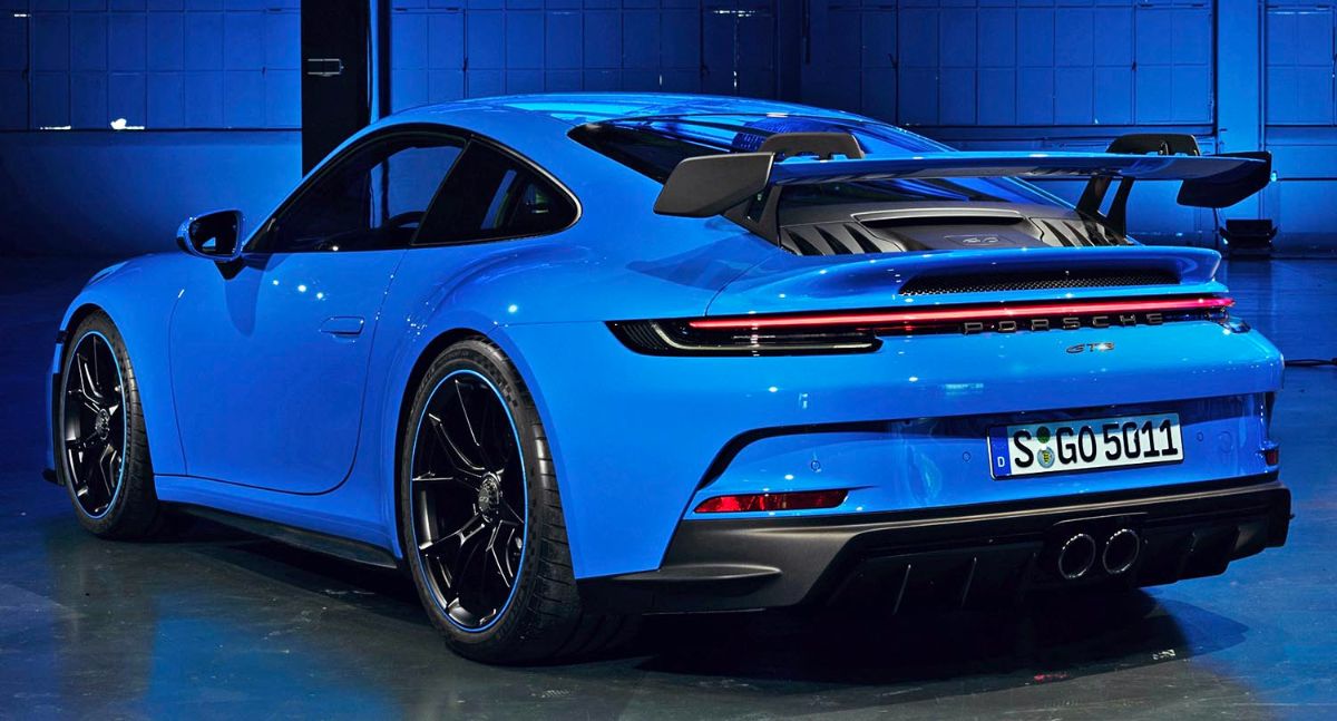 بورش ٩١١ 2023