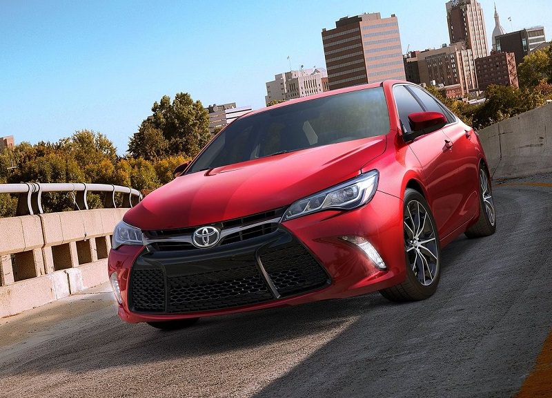 تويوتا كامري 2017