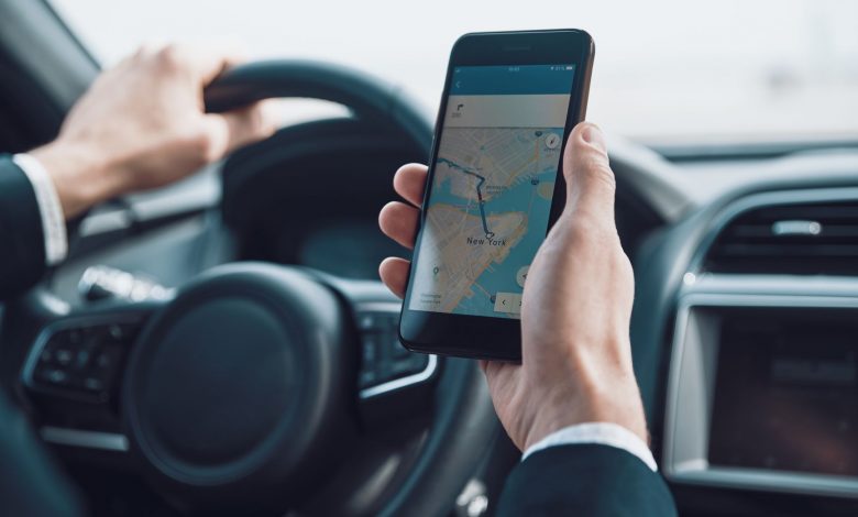 جهاز تتبع السيارة عن طريق الجوال