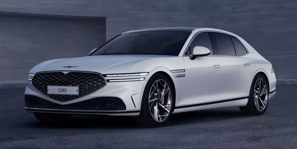 سيارة جينيسيس G90