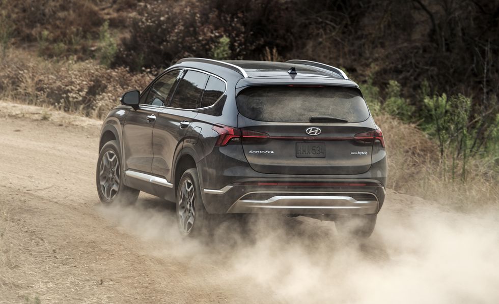 سيارة سنتافي