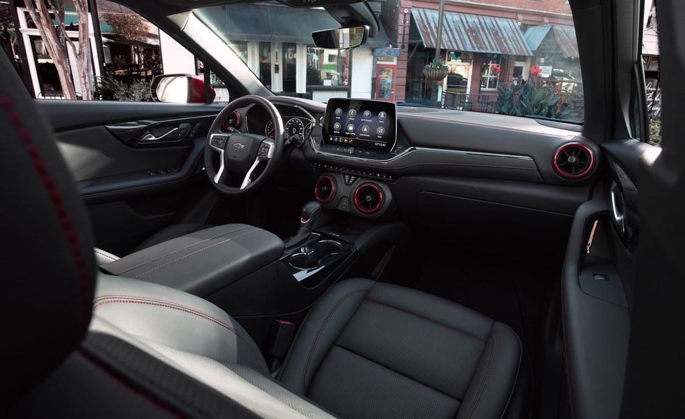 شفروليه بليزر من الداخل