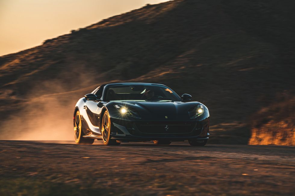 فيراري 812 سوبرفاست