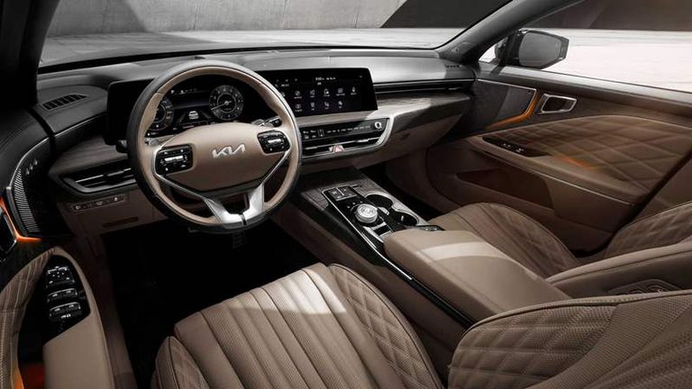 كادنزا 2023 من الداخل