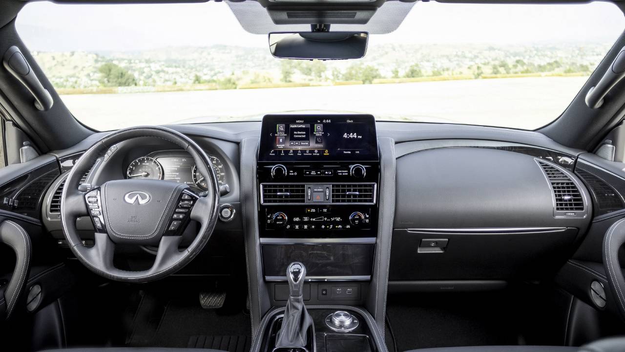 إنفينيتي كيو اكس 80 من الداخل