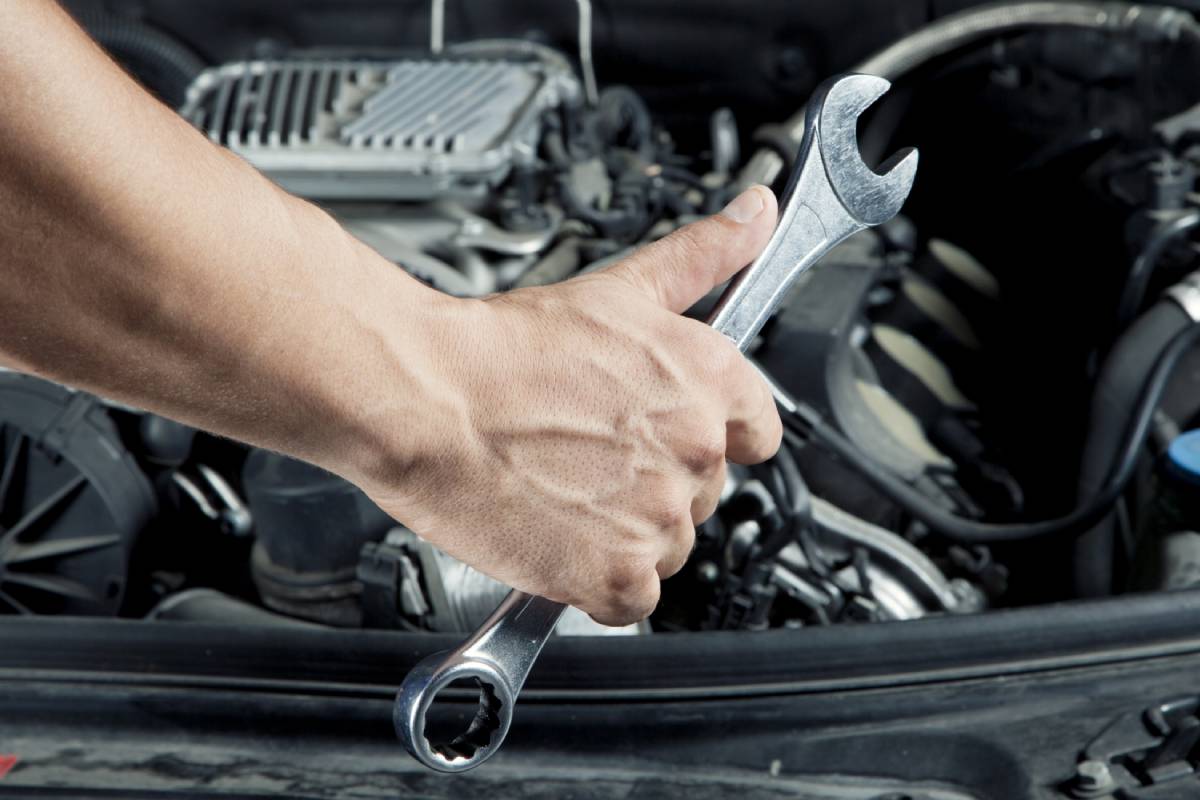 ورشة سيارات