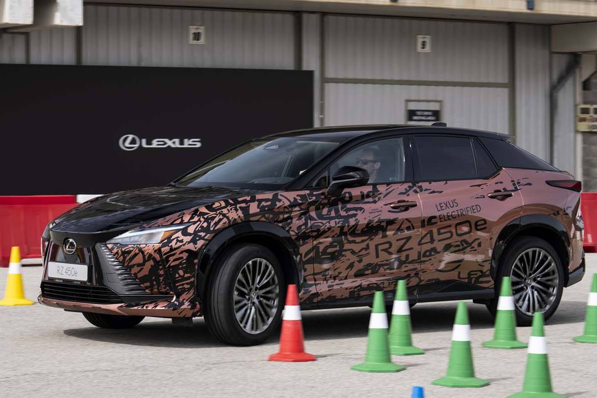 تكنولوجيا السيارات