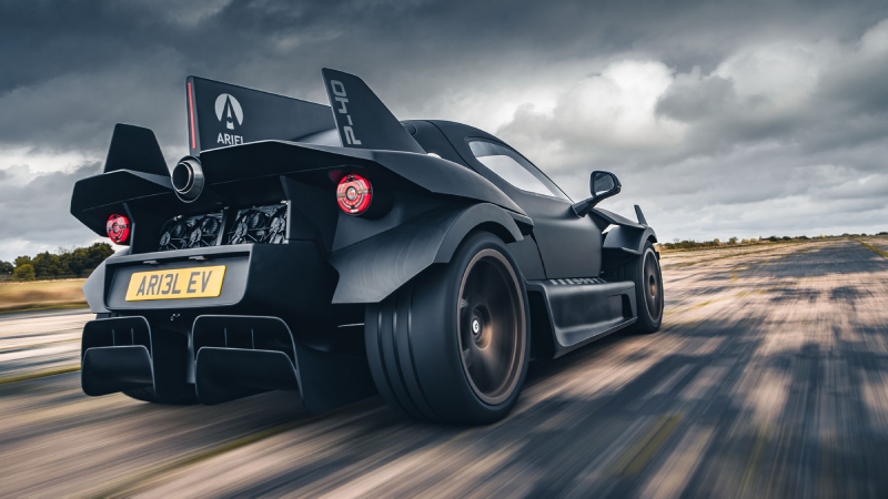 ارييل هيبركار اداء