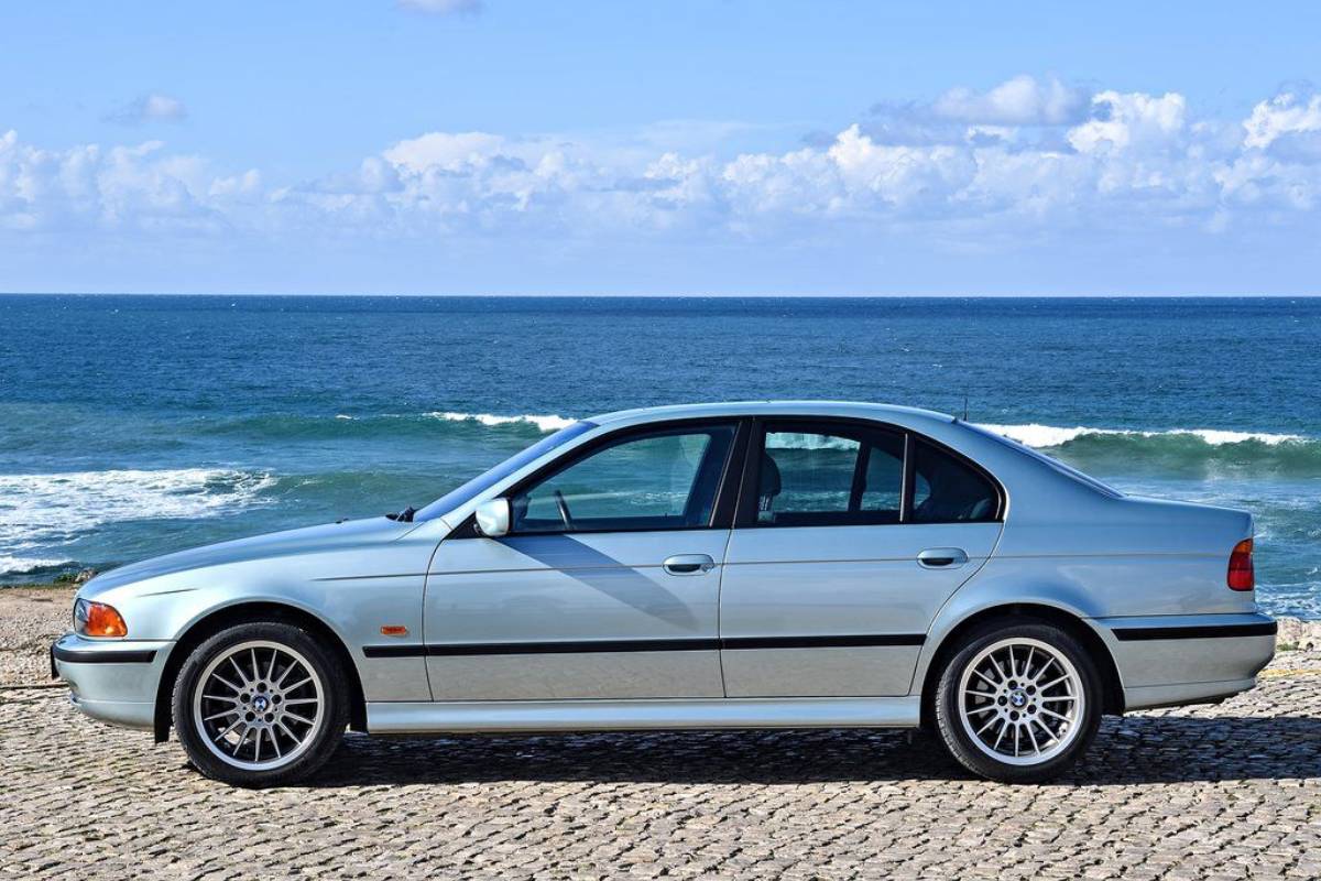 سيارات كلاسيكية