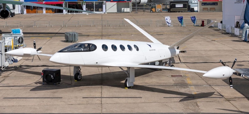 اليس الكهربائية خارجي