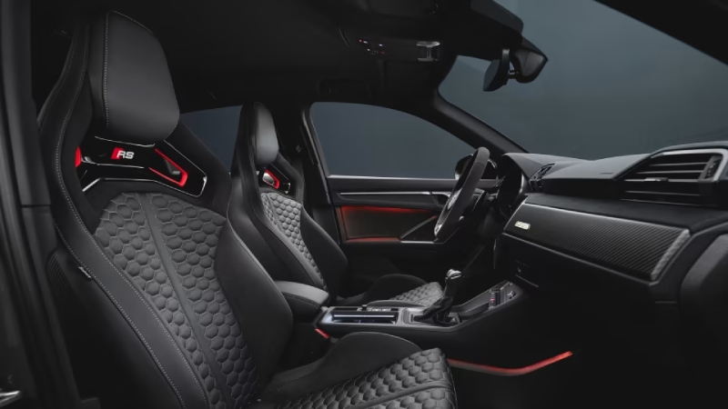 اودي ار اس كيو 3 داخلي