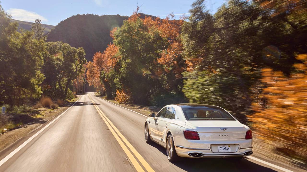 بنتلي فلاينج سبير الهجينة