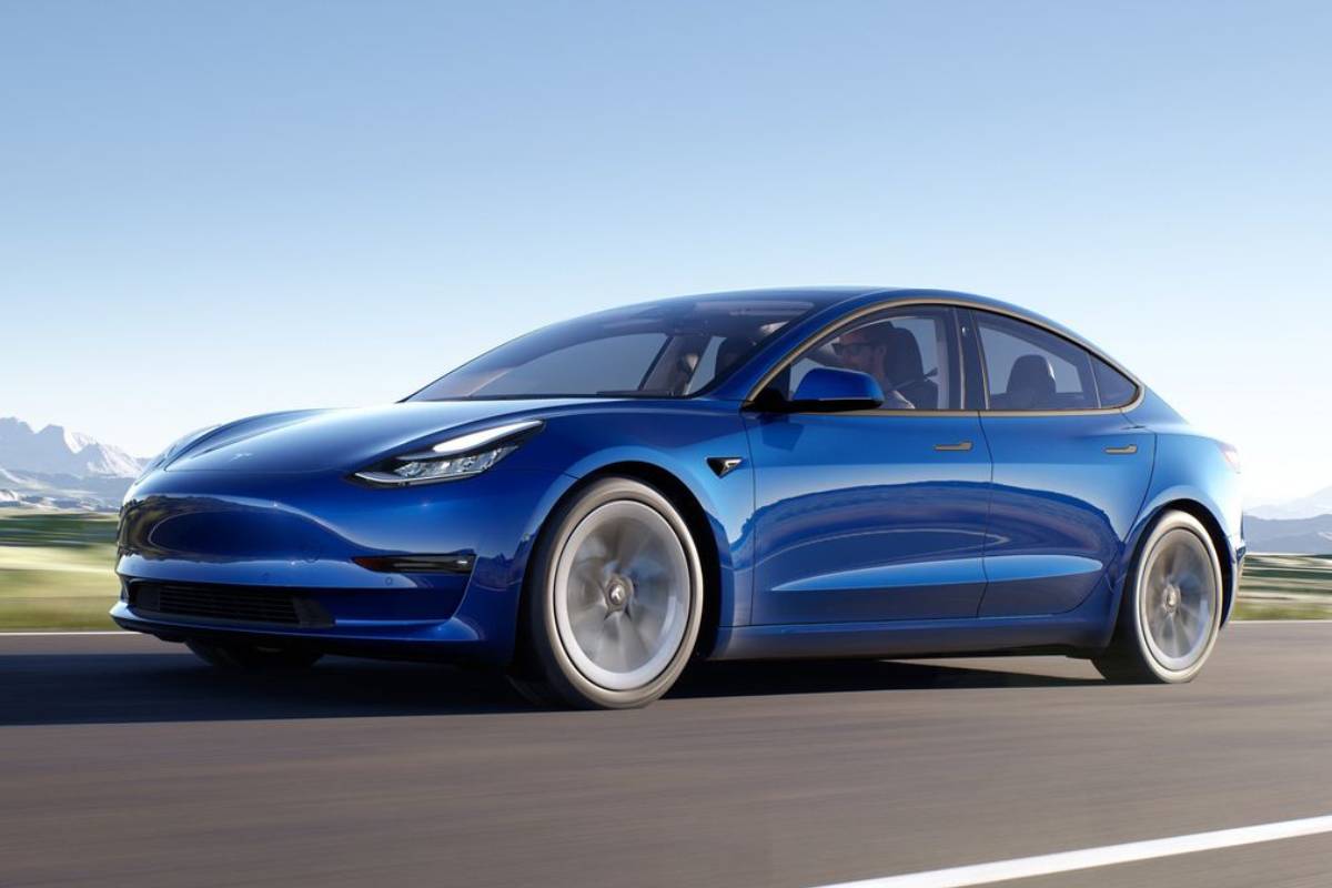 سيارات تسلا