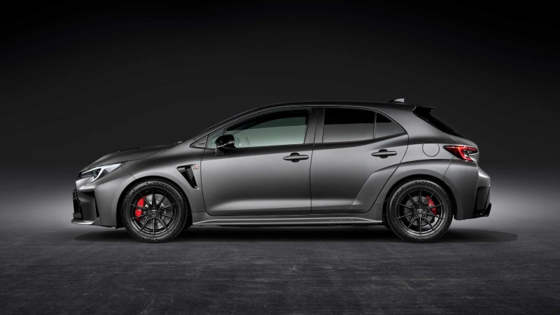 تويوتا كورولا اصدار موريزو خارجي