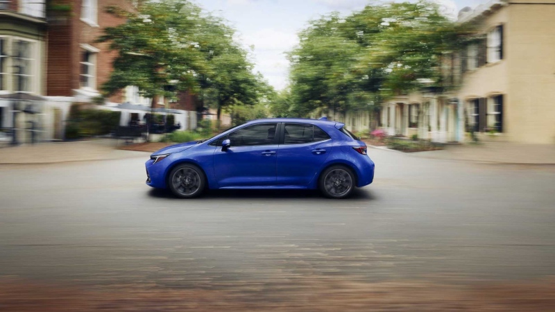 تويوتا كورولا هجينة خارجي