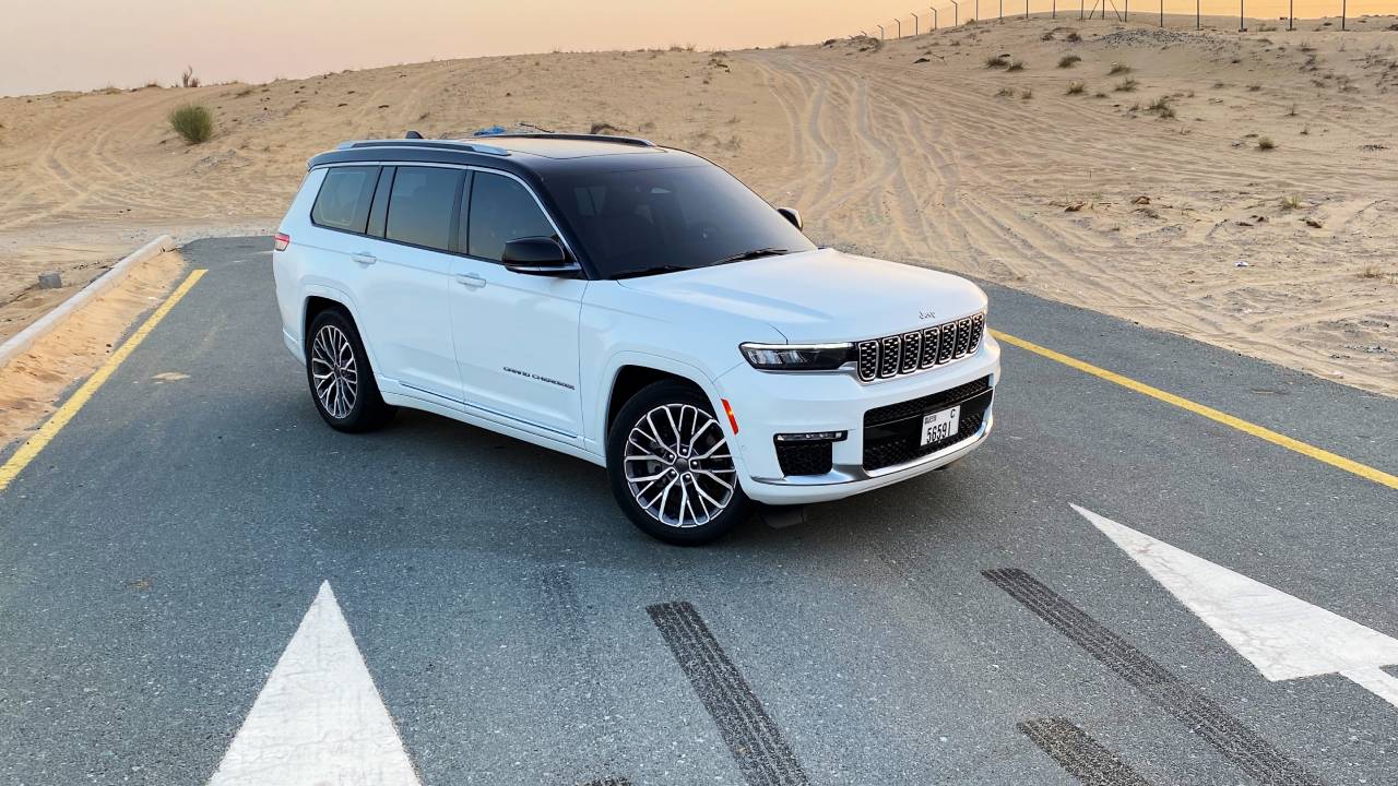 جراند شيروكي ال من الخارج