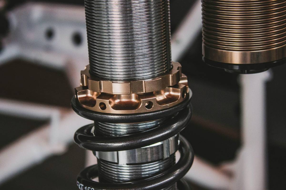 تكنولوجيا السيارات