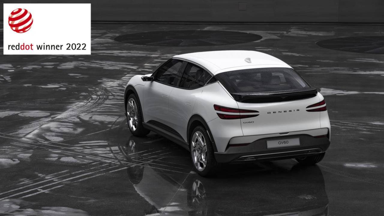 جينيسيس جي في  من الخلف 60 جائزة ريد دوت