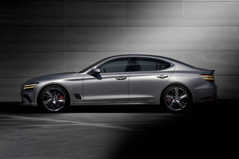 جينيسيس جي 70 خارجي