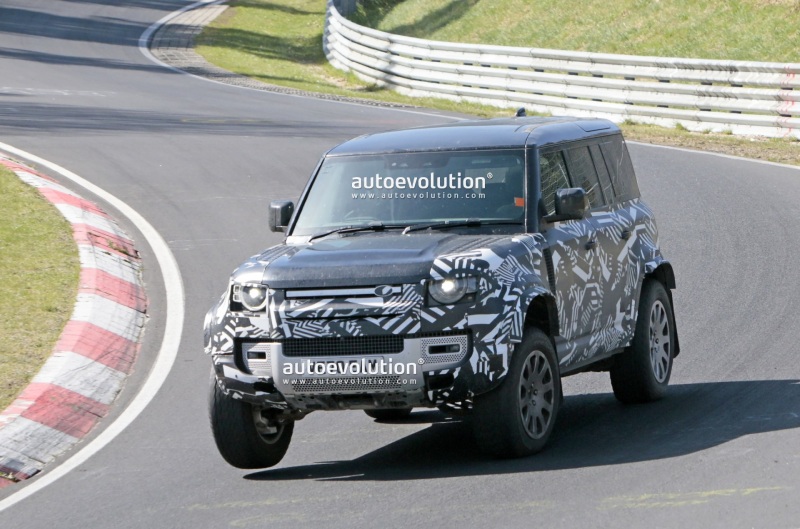 ديفندر اس في ار تجسسية 