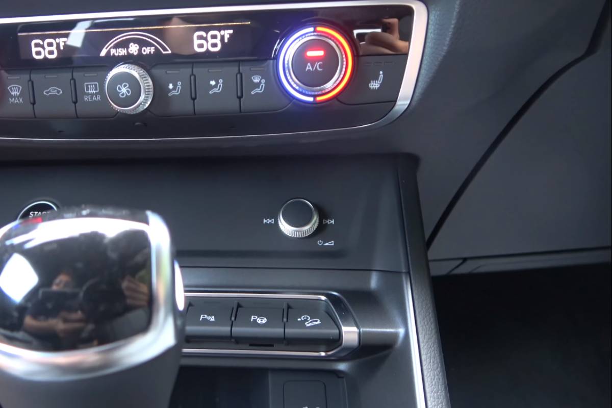 اودي كيو 3 2022