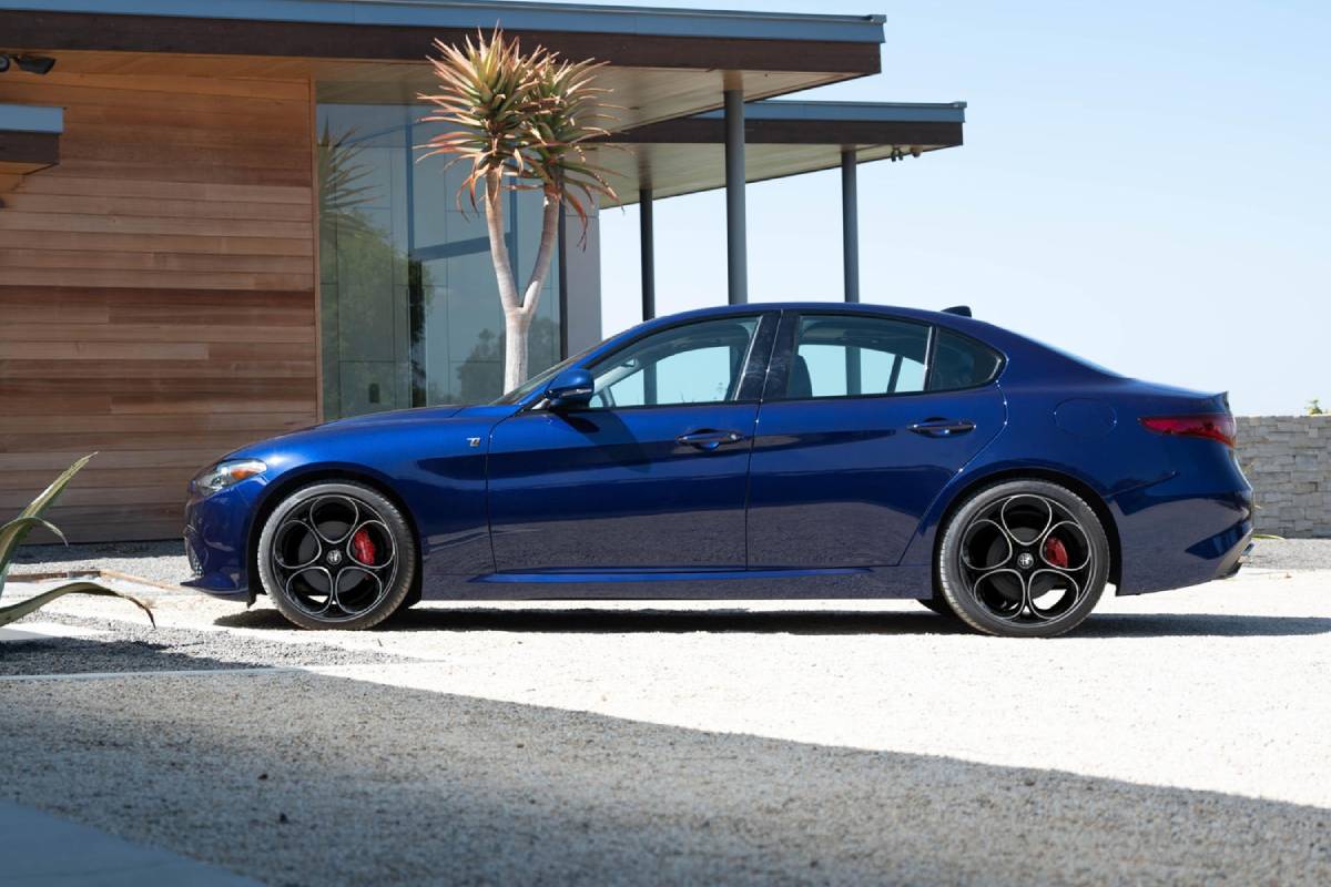 الفا روميو جوليا