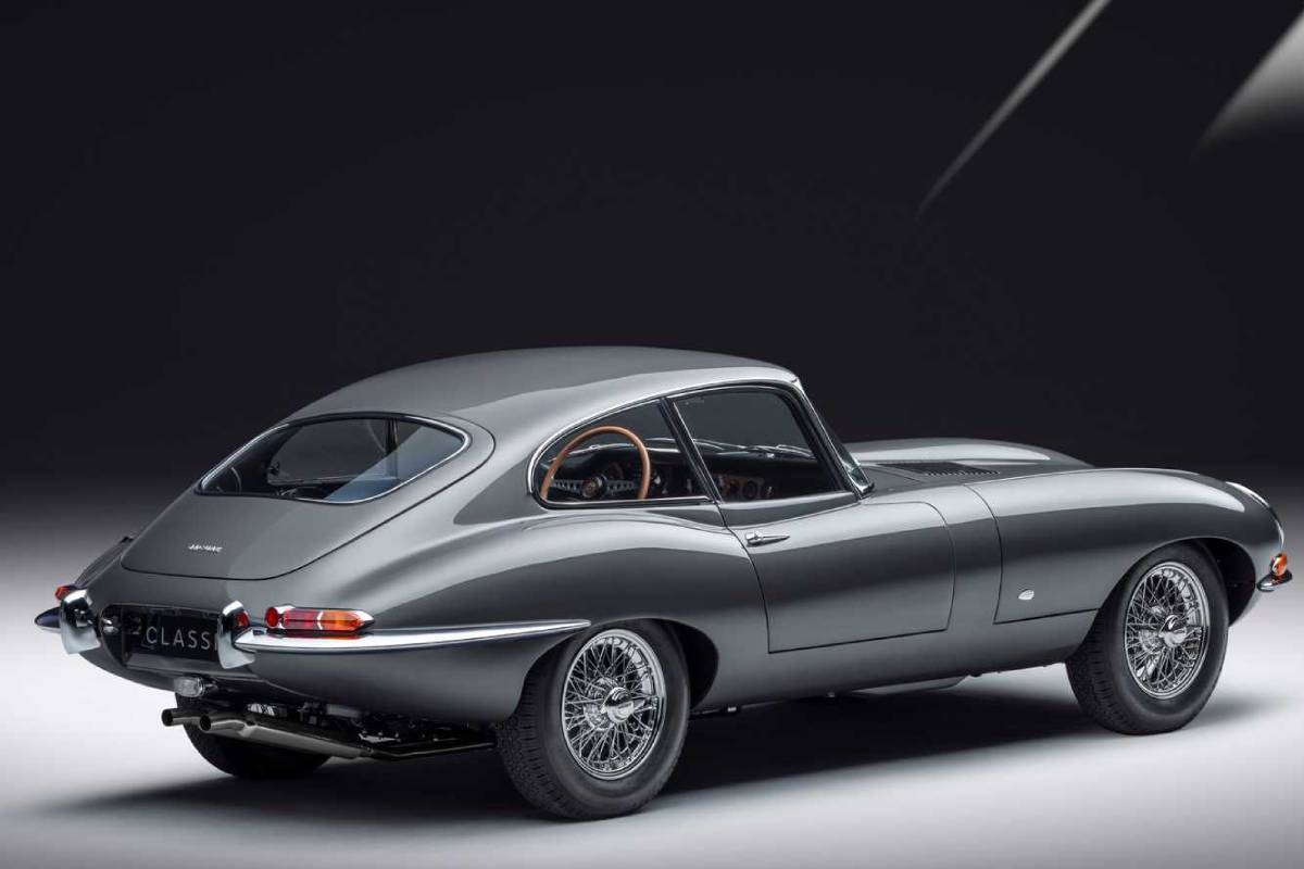 سيارات كلاسيكية