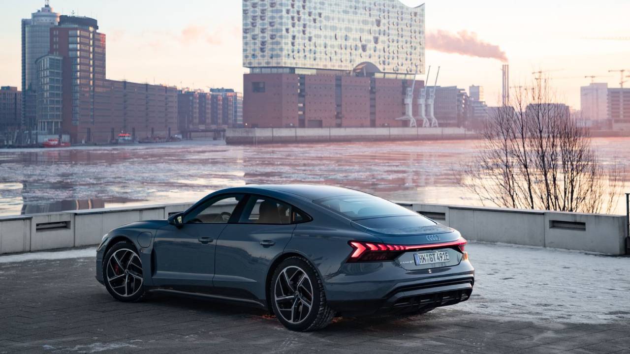 سيارة اودي اي ترون جي تي