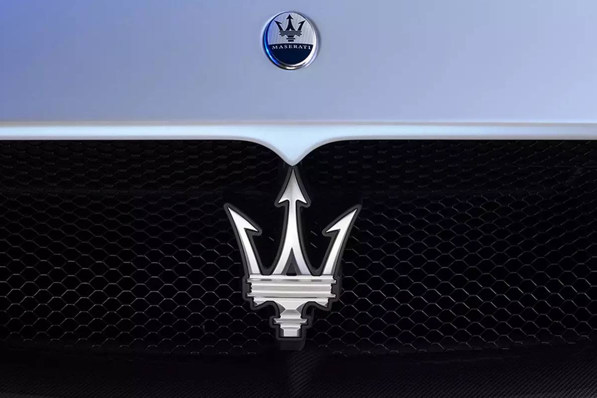 سياره مازيراتي