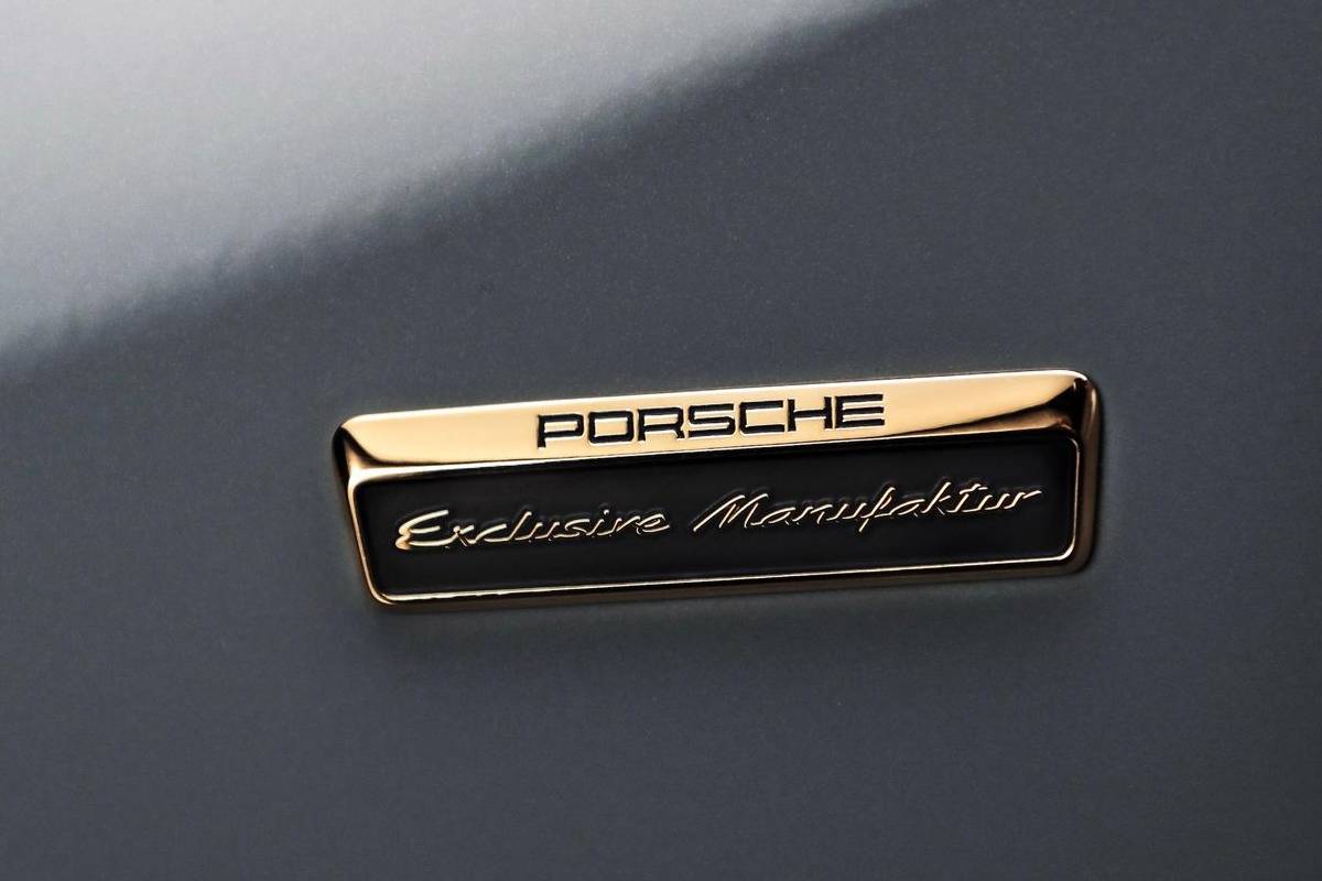 بورشه سبورت كلاسيك 2023