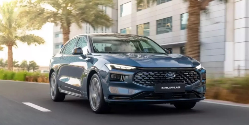 فورد تورس اداء