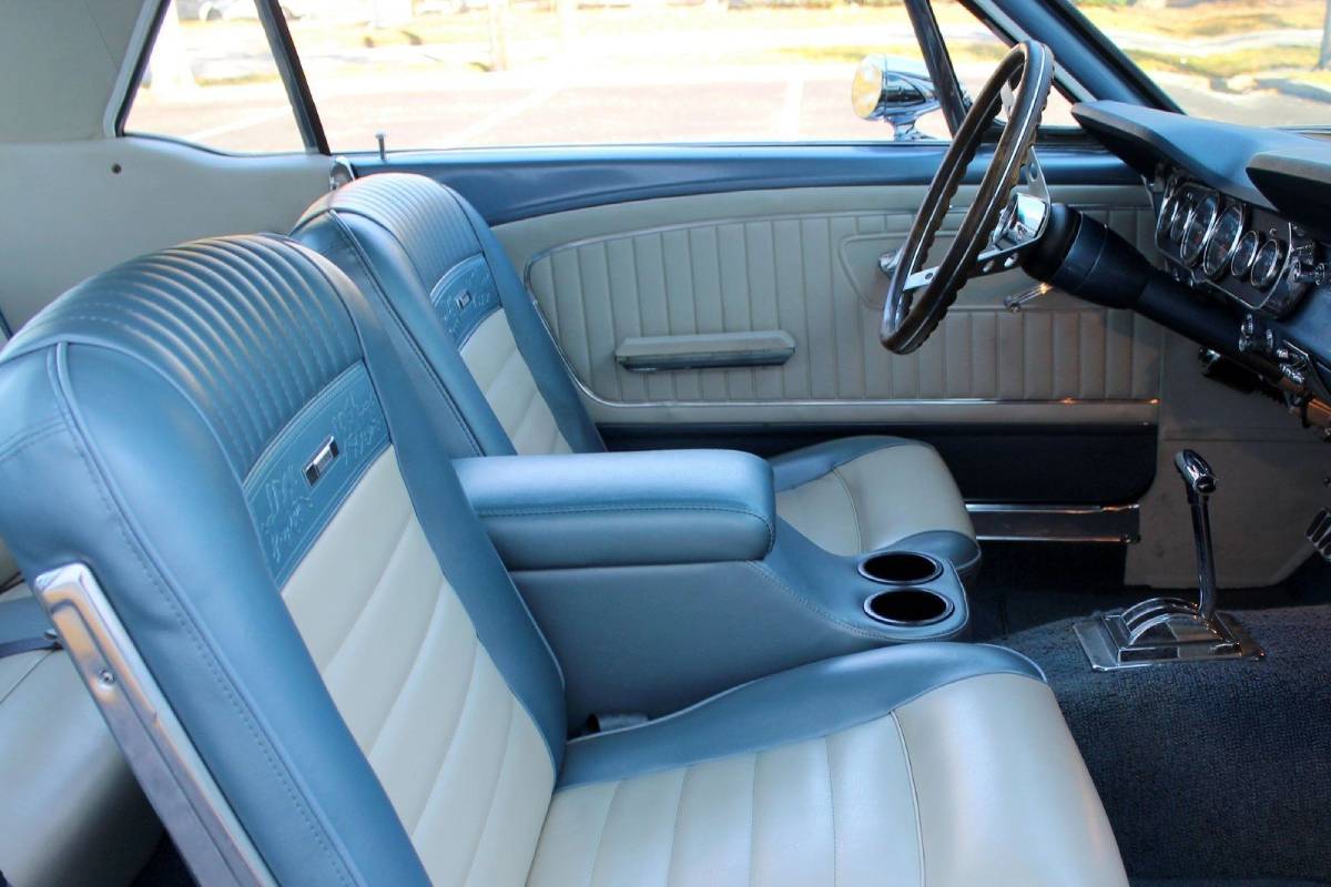 سيارات كلاسيكية